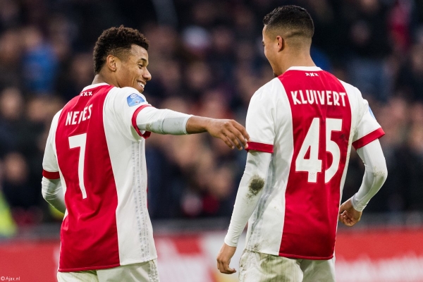 Neres et Kluivert, redoutable duo d'ailiers Neres et Kluivert, redoutable duo d'ailiers