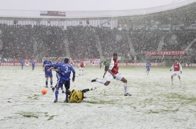 Vermeer a dû se rouler dans la neige Vermeer a dû se rouler dans la neige